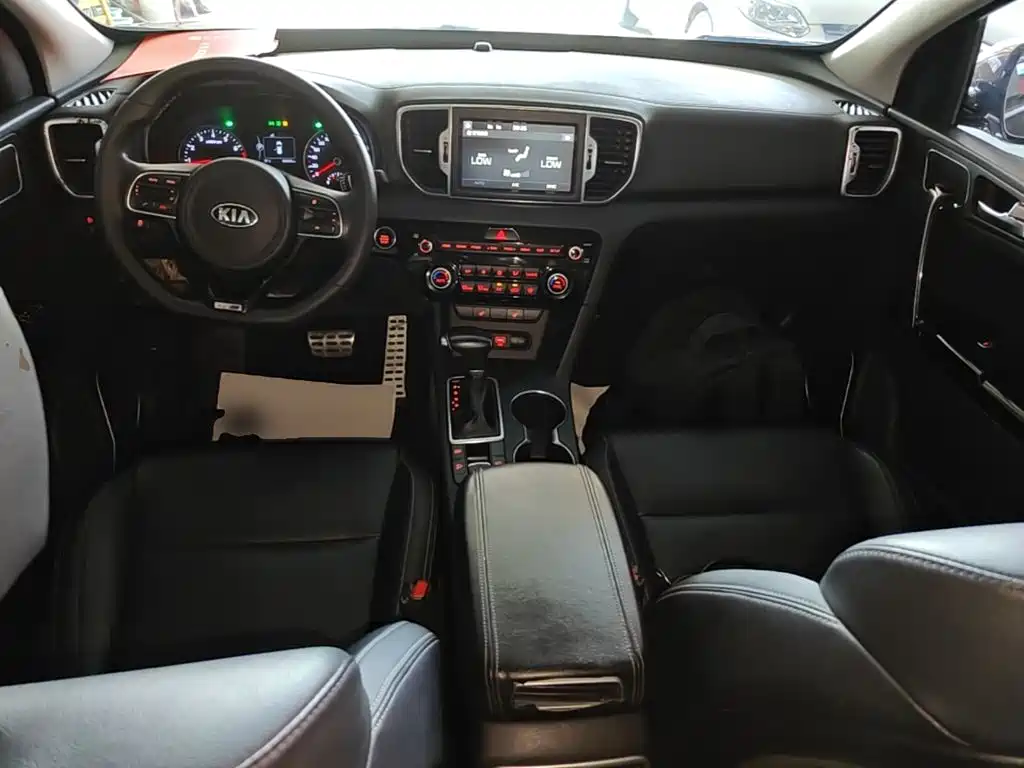 Kia KX5 — фото 10