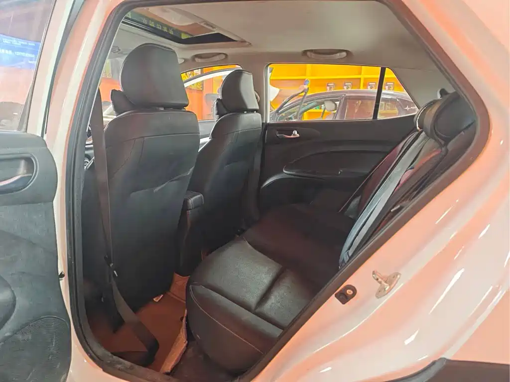 Kia KX1 — фото 8