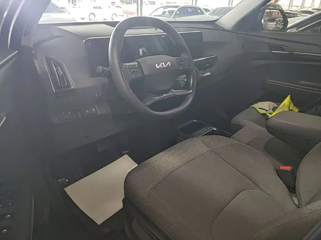 Kia EV5 — фото 16