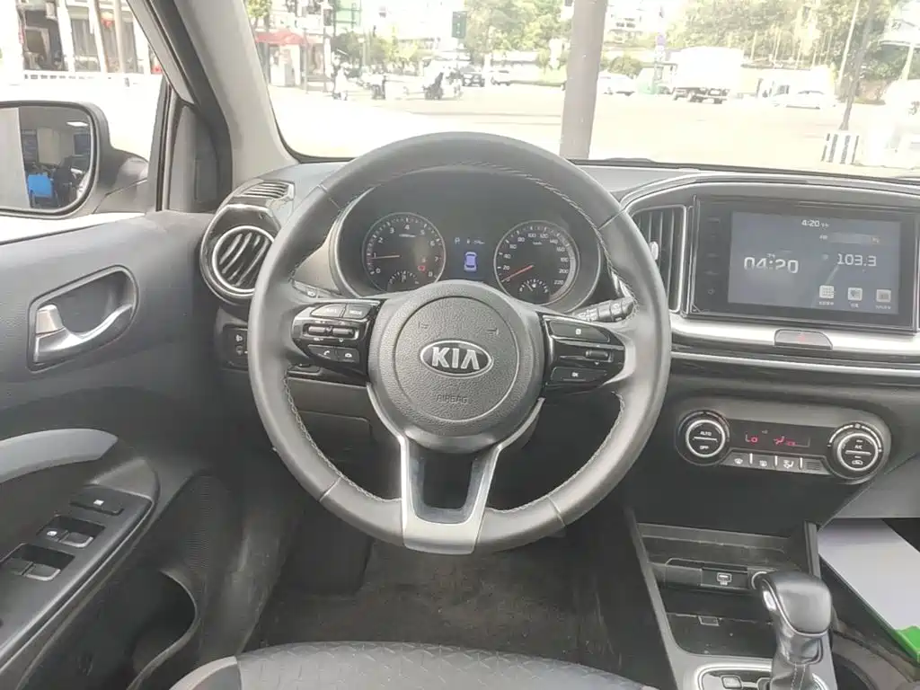 Kia KX1 — фото 11