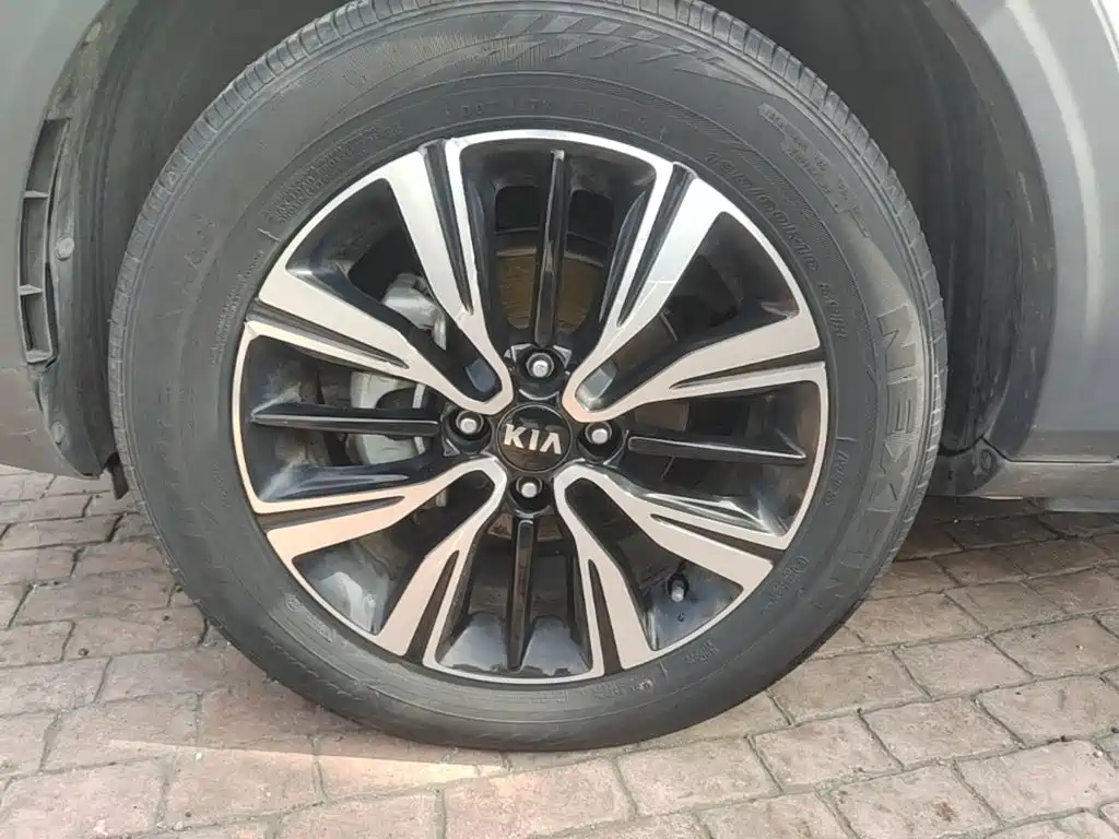 Kia KX1 — фото 23