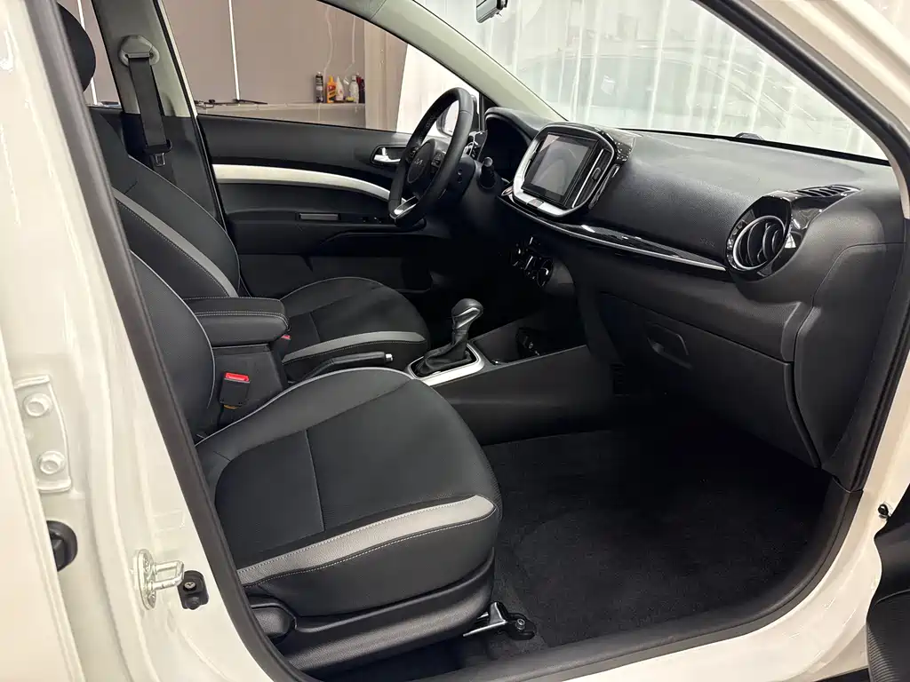 Kia KX1 — фото 11