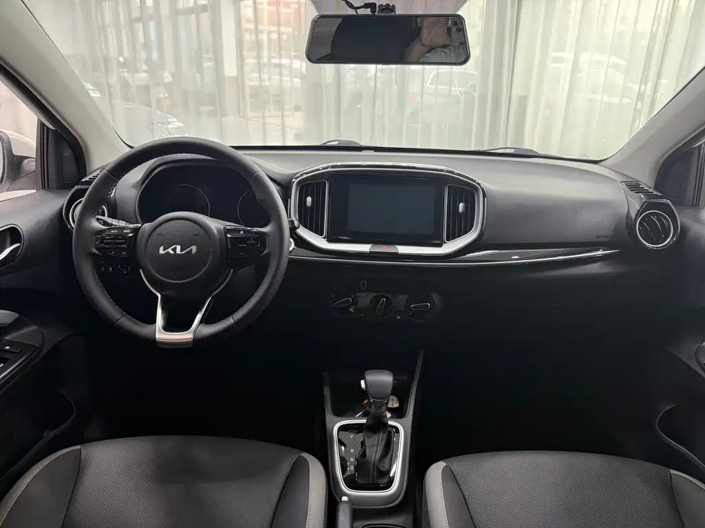 Kia KX1 — фото 13