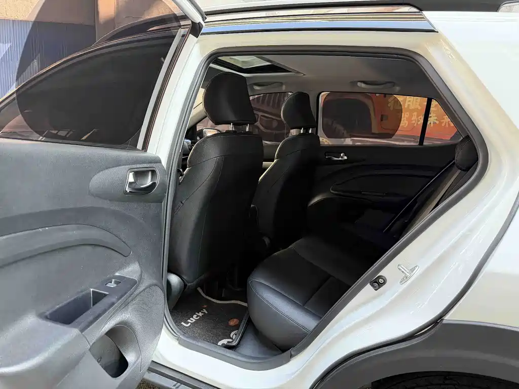 Kia KX1 — фото 8