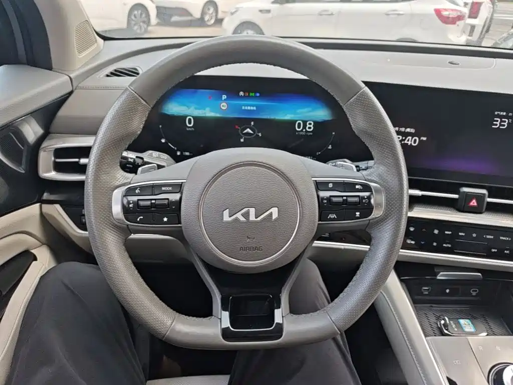 Kia Sportage — фото 11