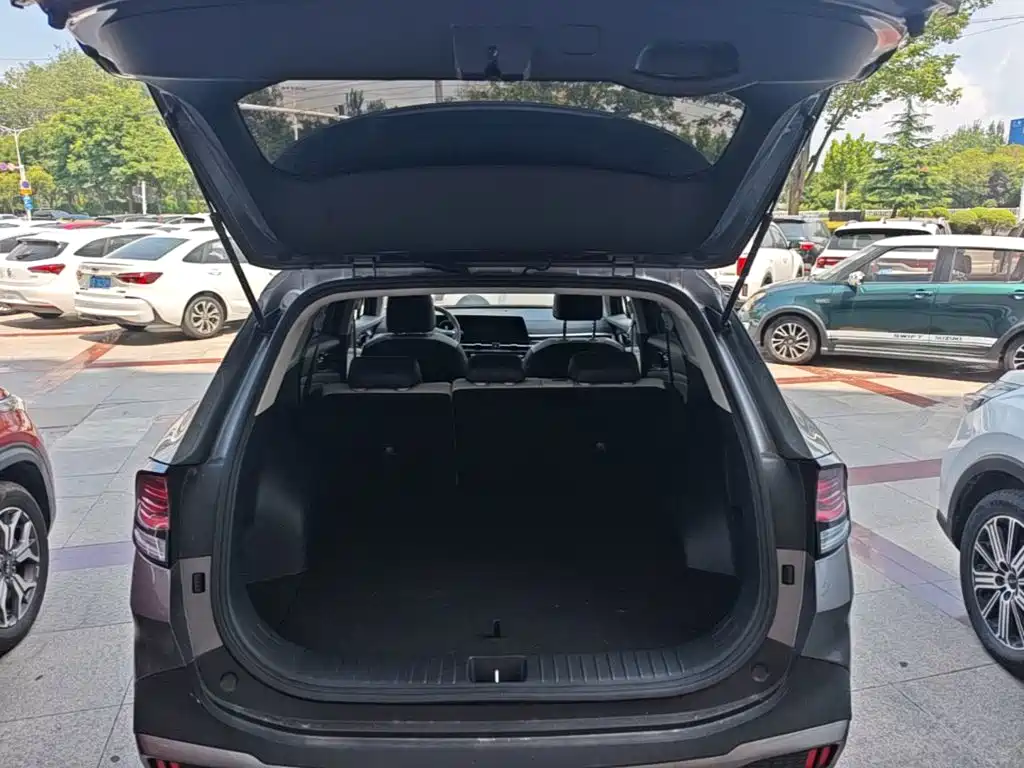 Kia Sportage — фото 19