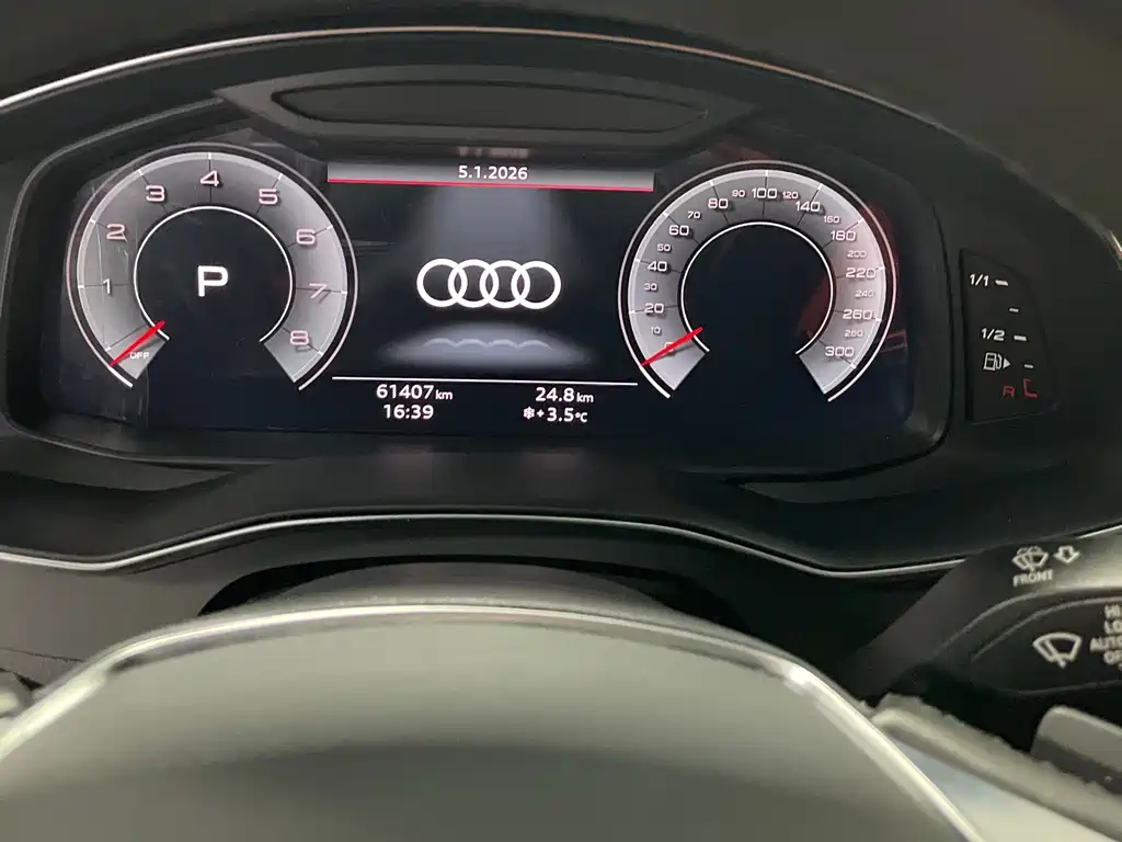 Audi A6L — фото 11