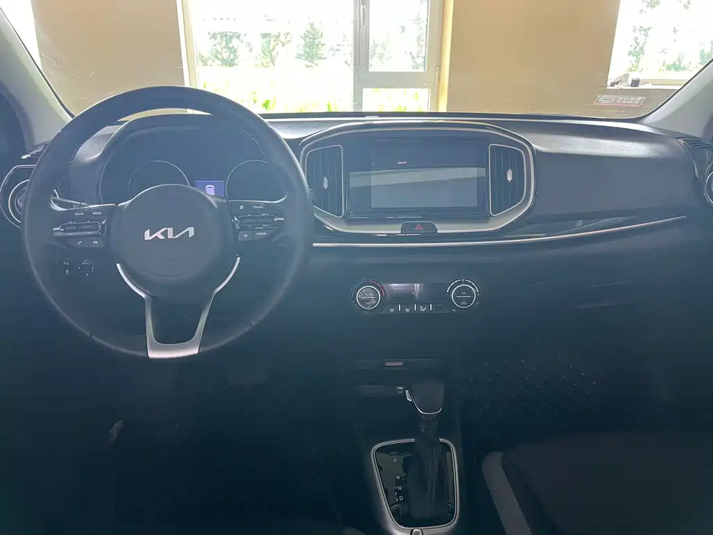 Kia KX1 — фото 9