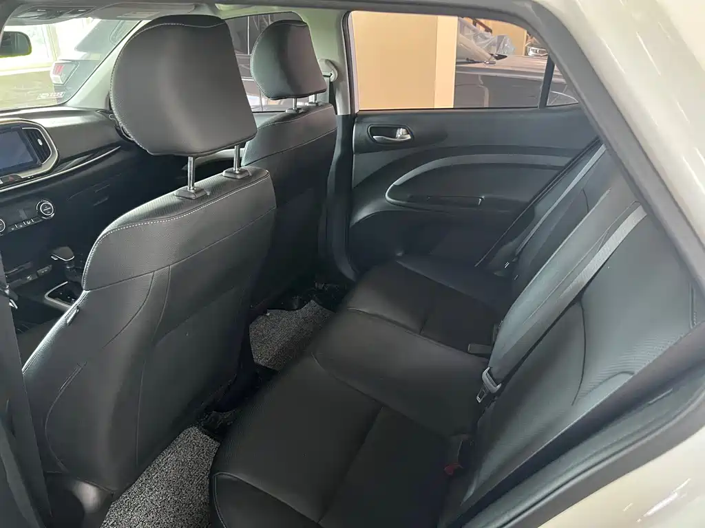 Kia KX1 — фото 10