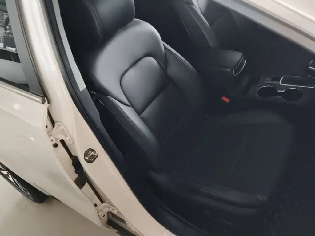 Kia KX5 — фото 25