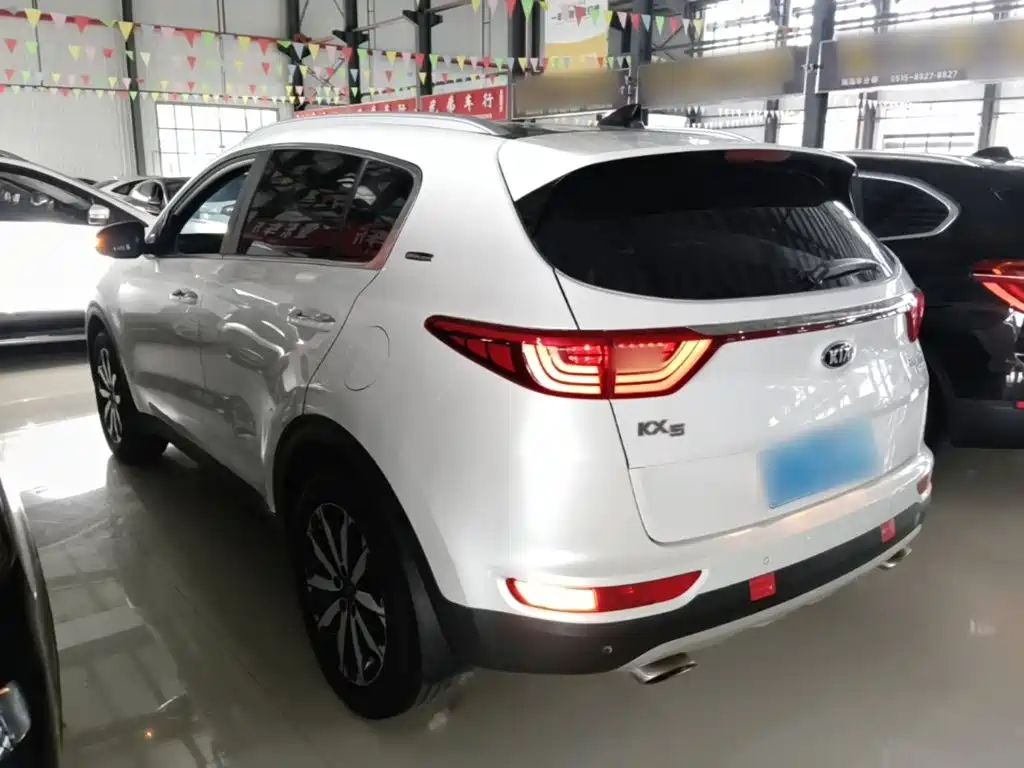 Kia KX5 — фото 5