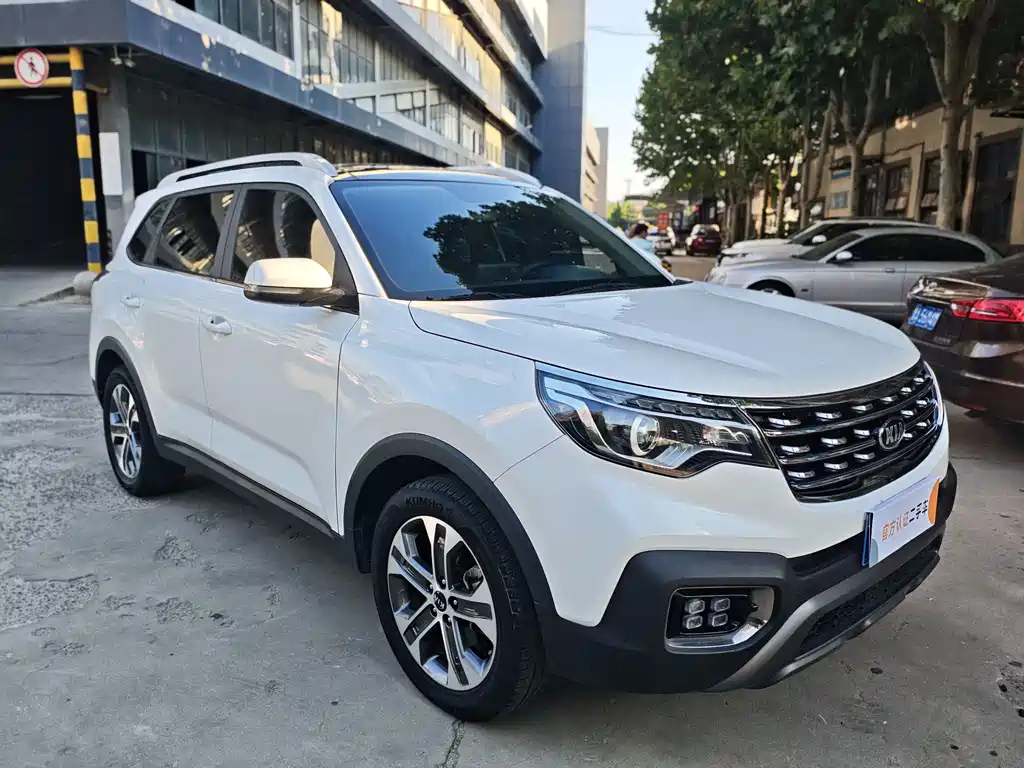 Kia Sportage — фото 2