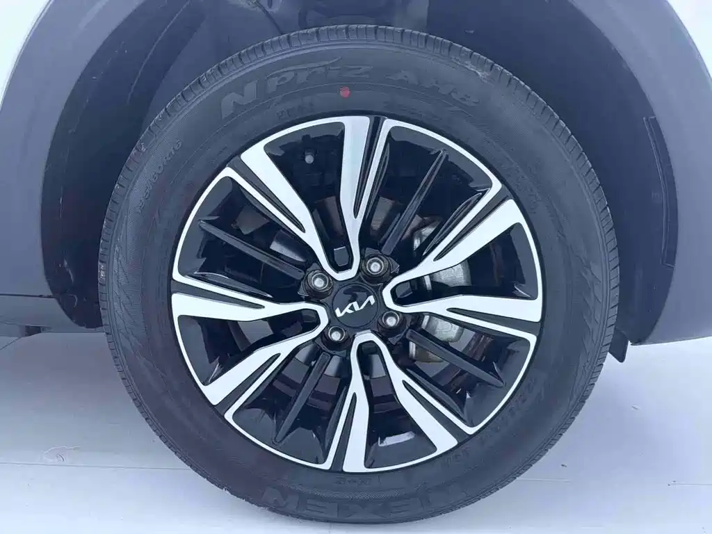Kia KX1 — фото 15