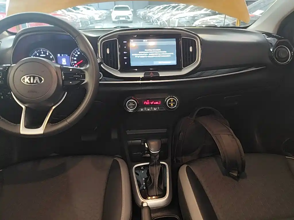 Kia KX1 — фото 13