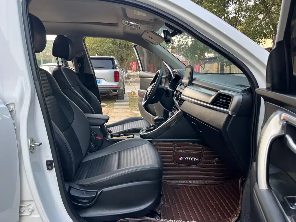 Kia Sportage — фото 9