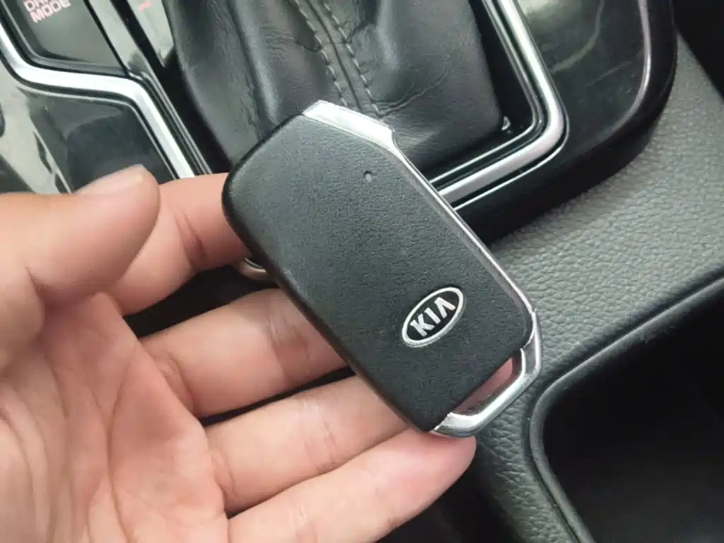 Kia Sportage — фото 17