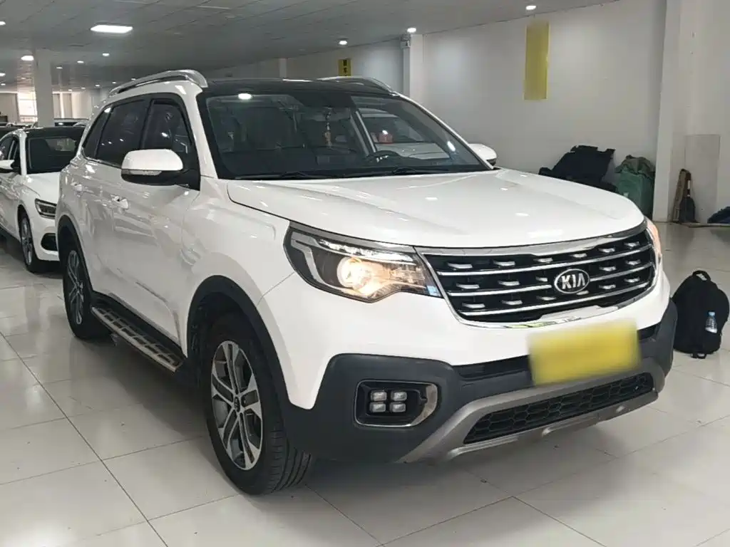 Kia Sportage — фото 22