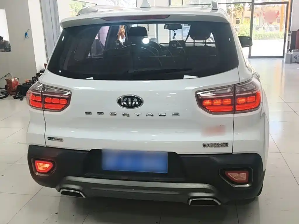 Kia Sportage — фото 4