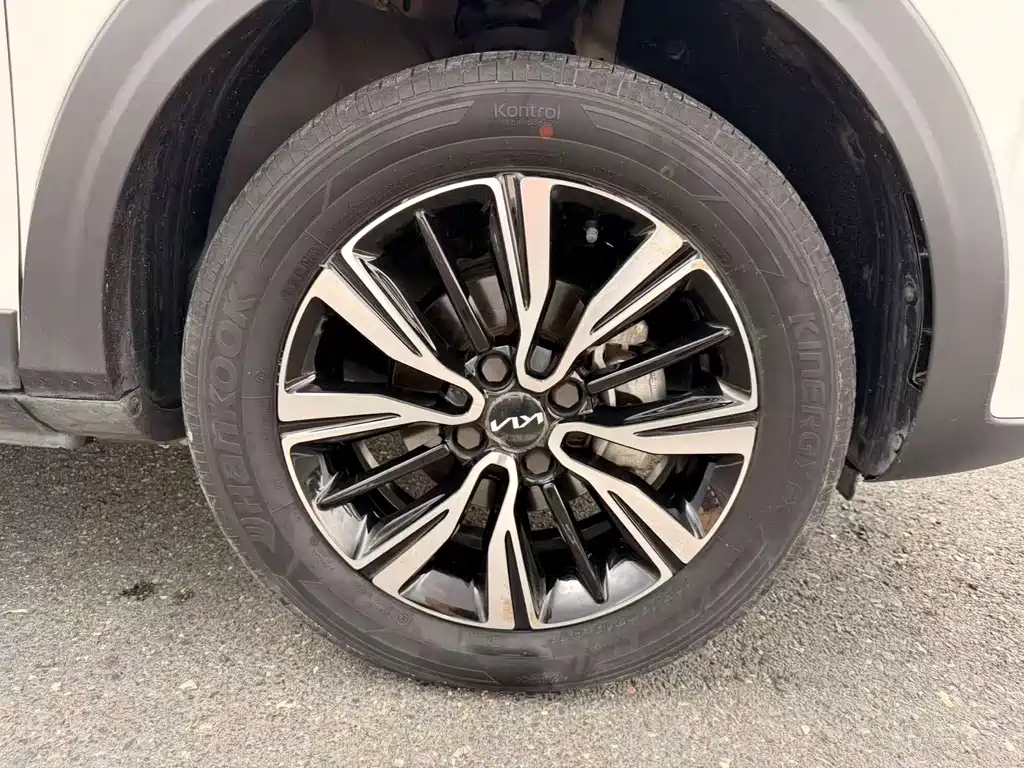 Kia KX1 — фото 21