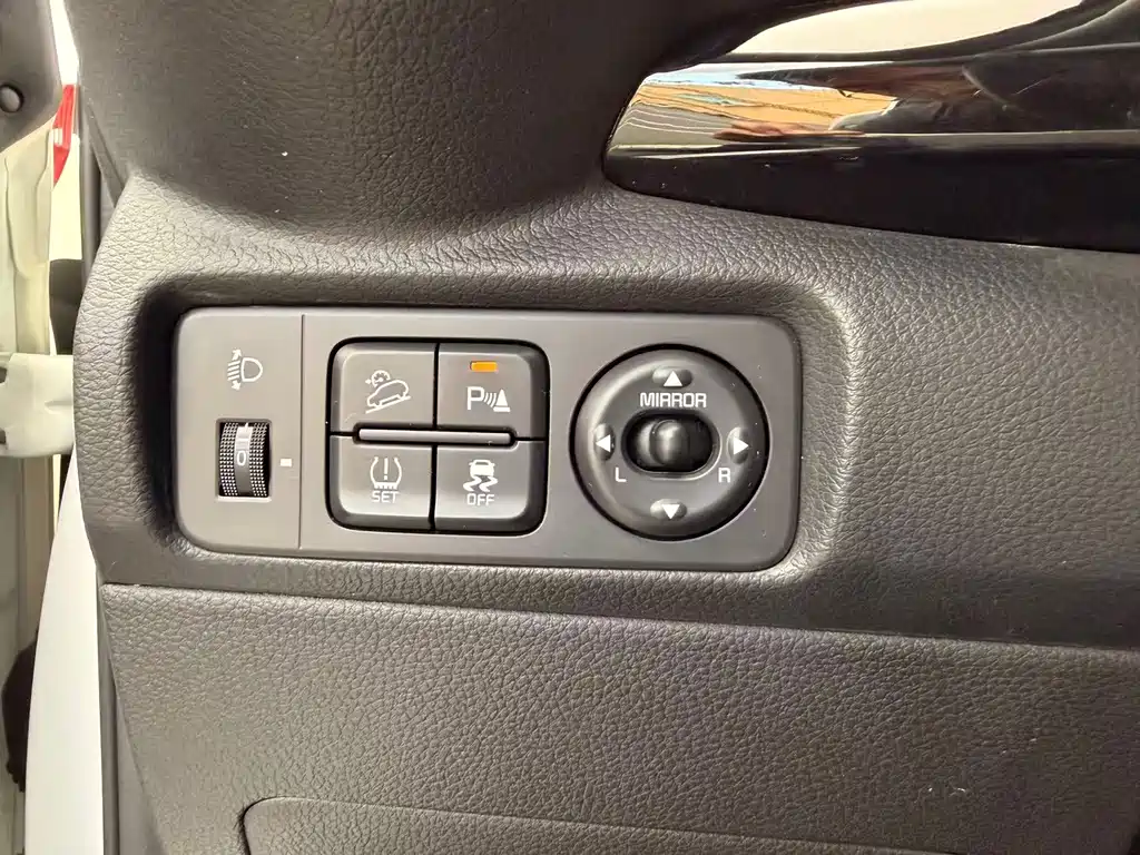Kia KX1 — фото 7