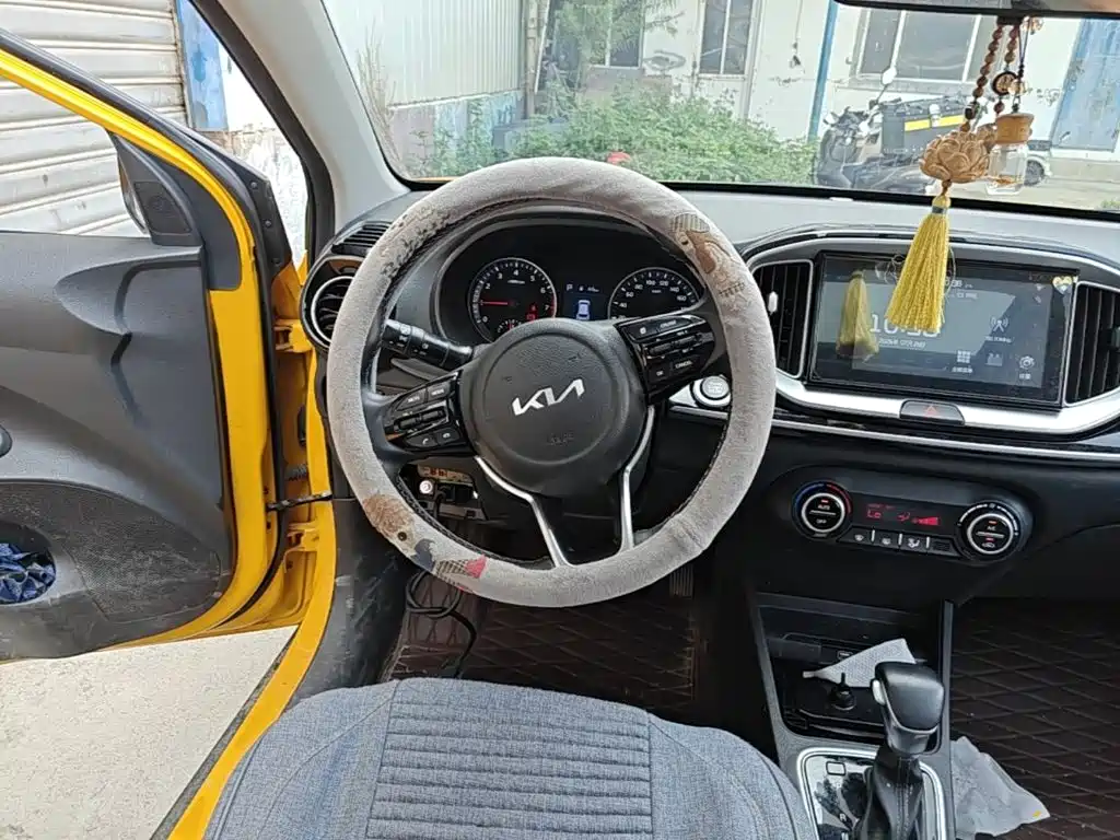Kia KX1 — фото 3