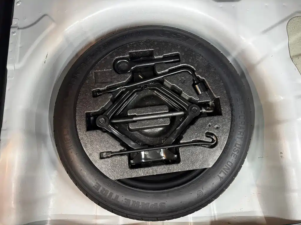 Kia KX1 — фото 15