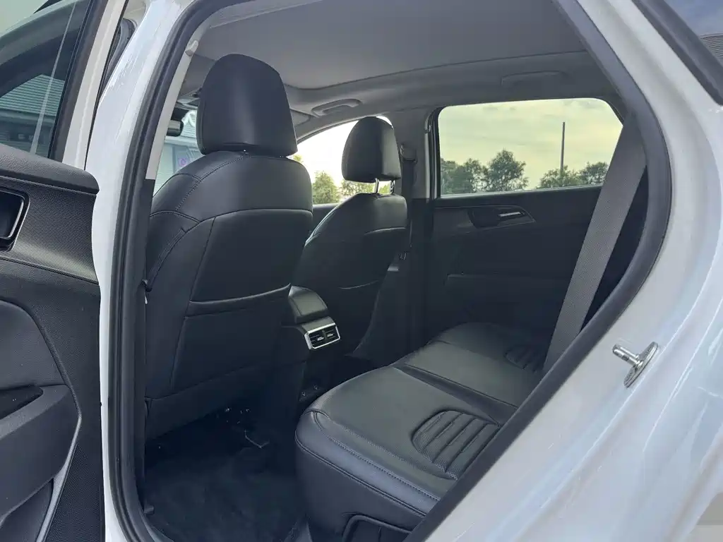 Kia Sportage — фото 9