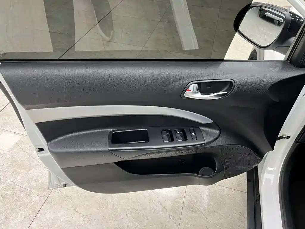 Kia KX1 — фото 10