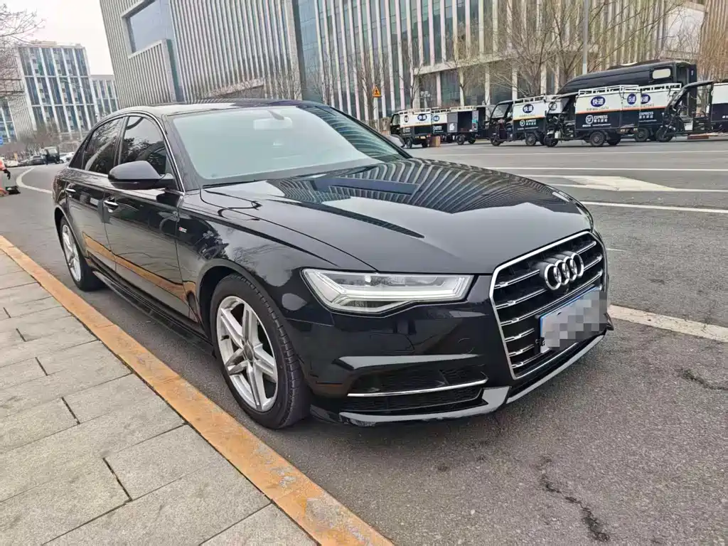 Audi A6L — фото 6