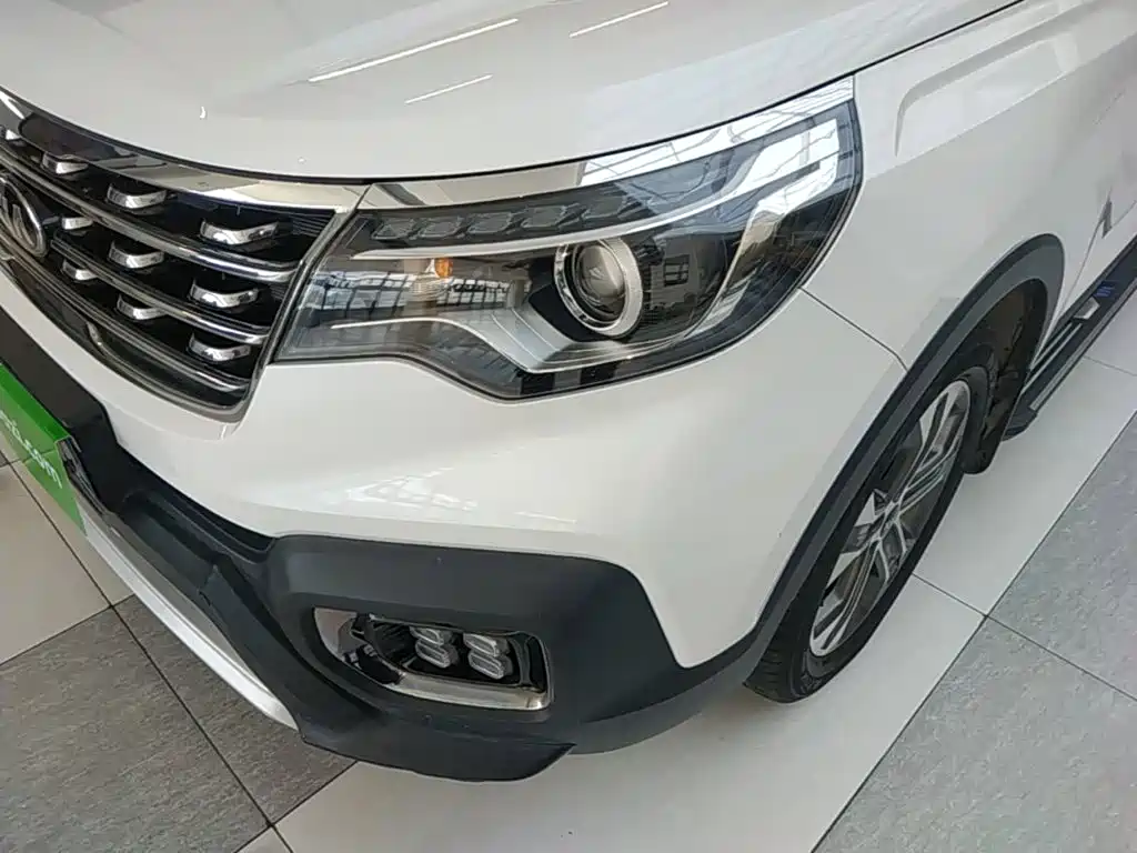 Kia Sportage — фото 24