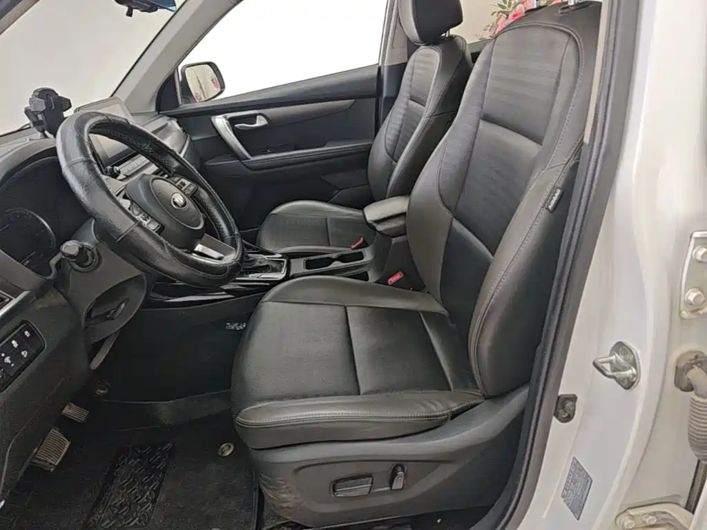 Kia Sportage — фото 11