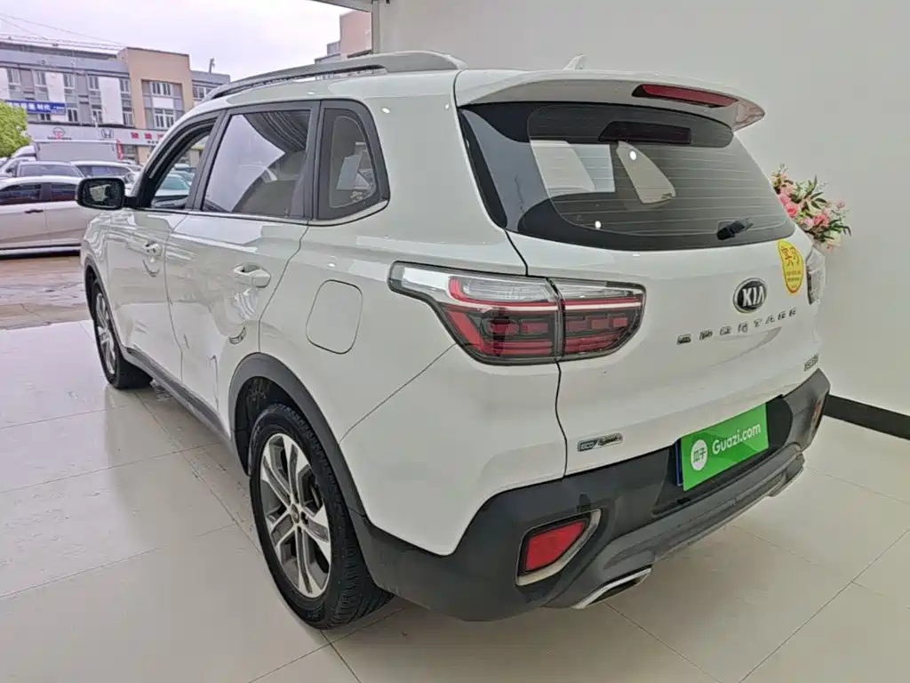 Kia Sportage — фото 23