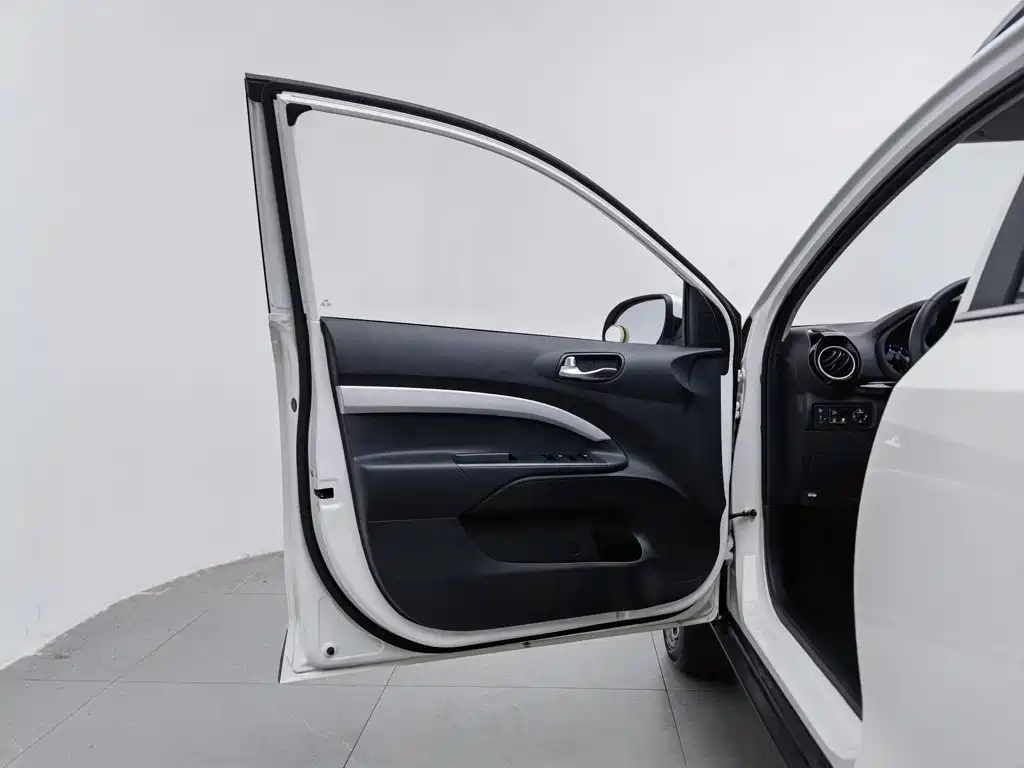 Kia KX1 — фото 8