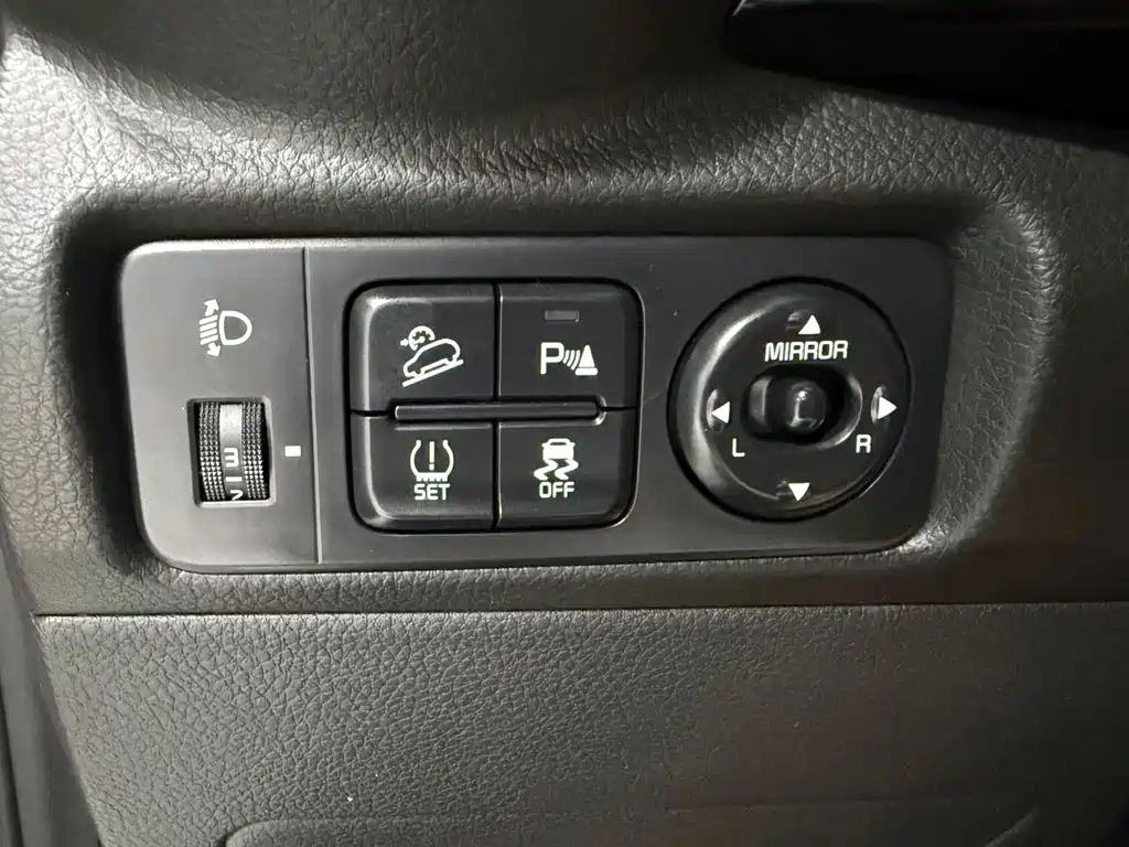 Kia KX1 — фото 15