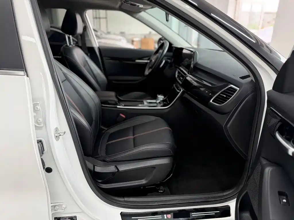 Kia KX3 — фото 17