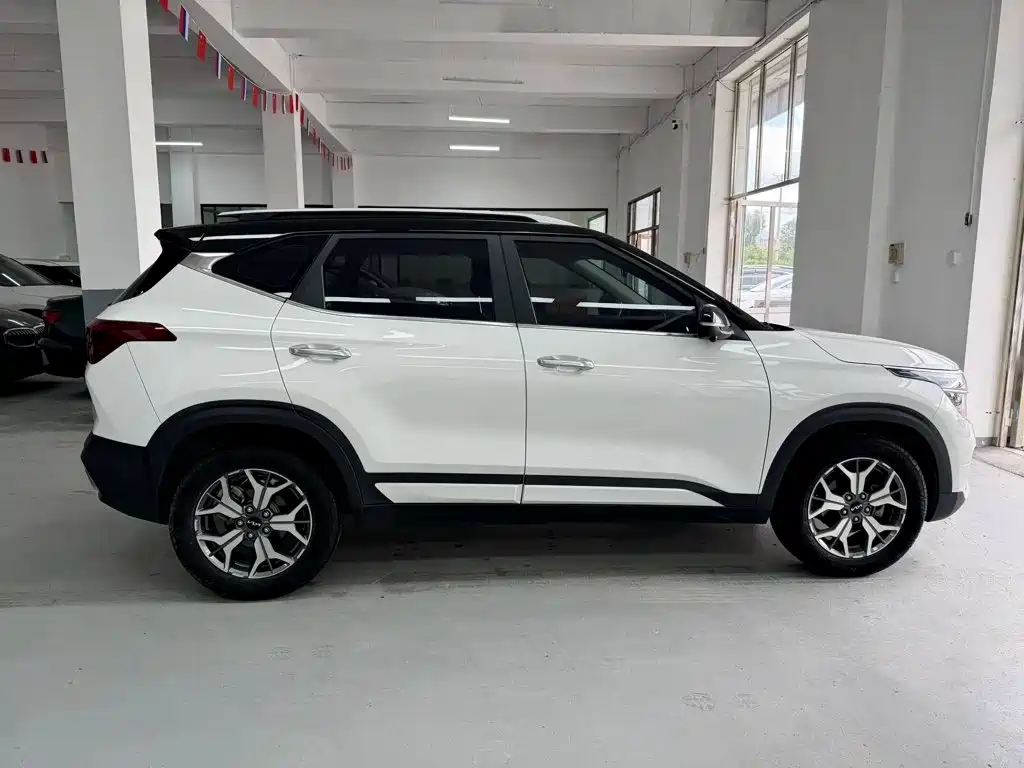Kia KX3 — фото 4