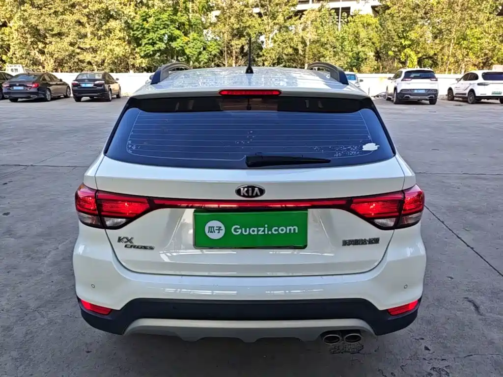 Kia KX Cross — фото 6