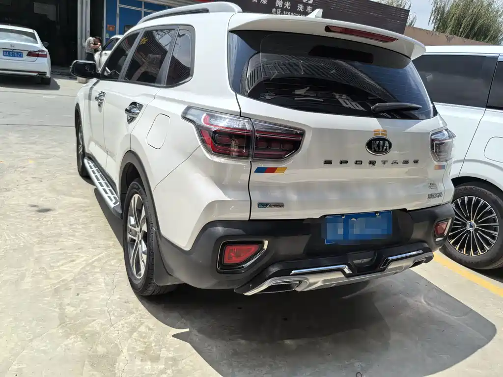 Kia Sportage — фото 4