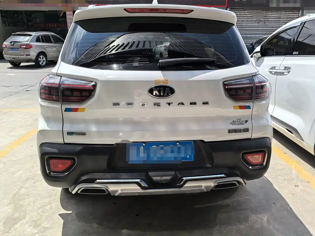 Kia Sportage — фото 5