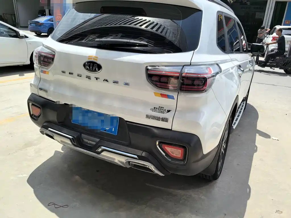 Kia Sportage — фото 6