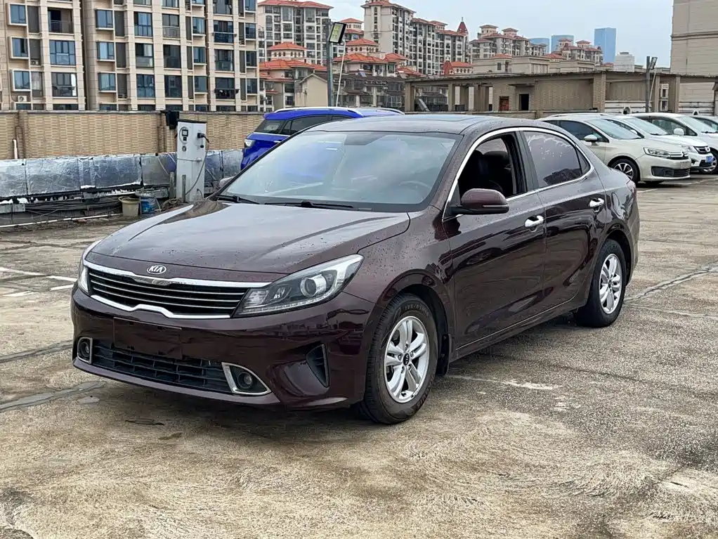 Kia Forte — фото 2