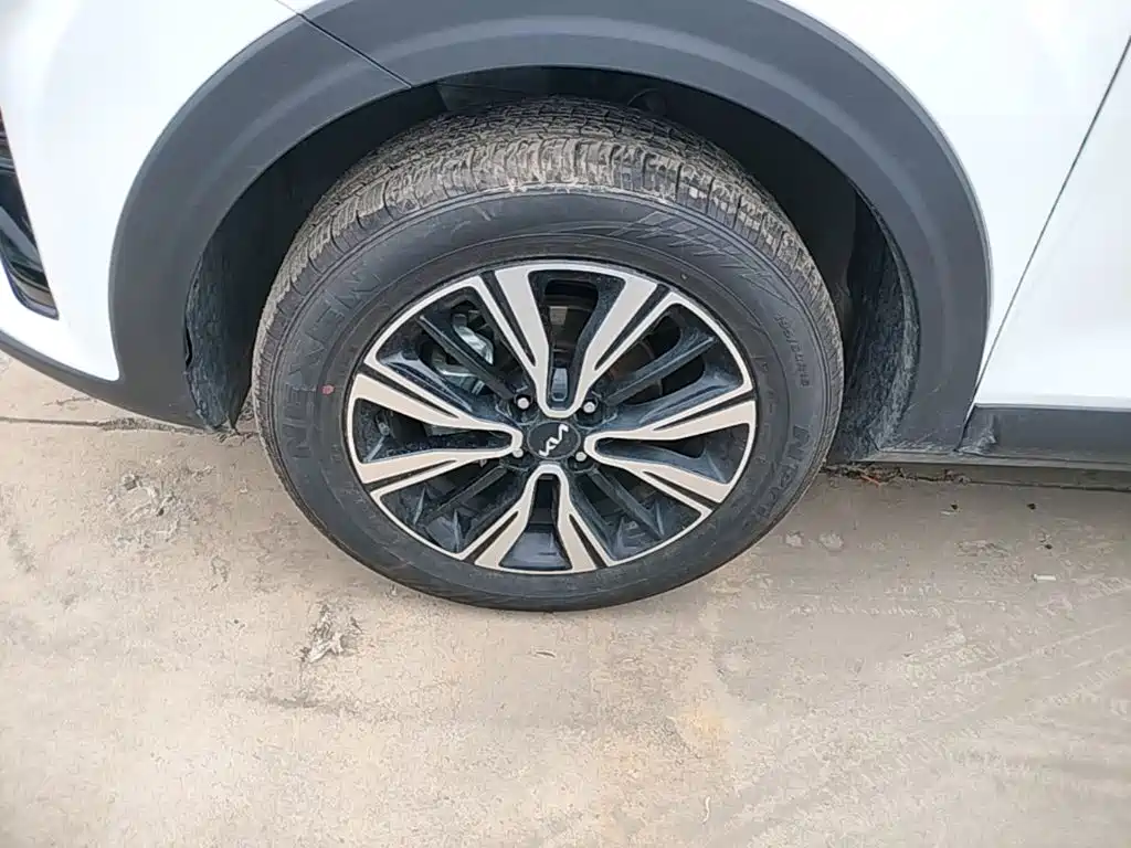 Kia KX1 — фото 25