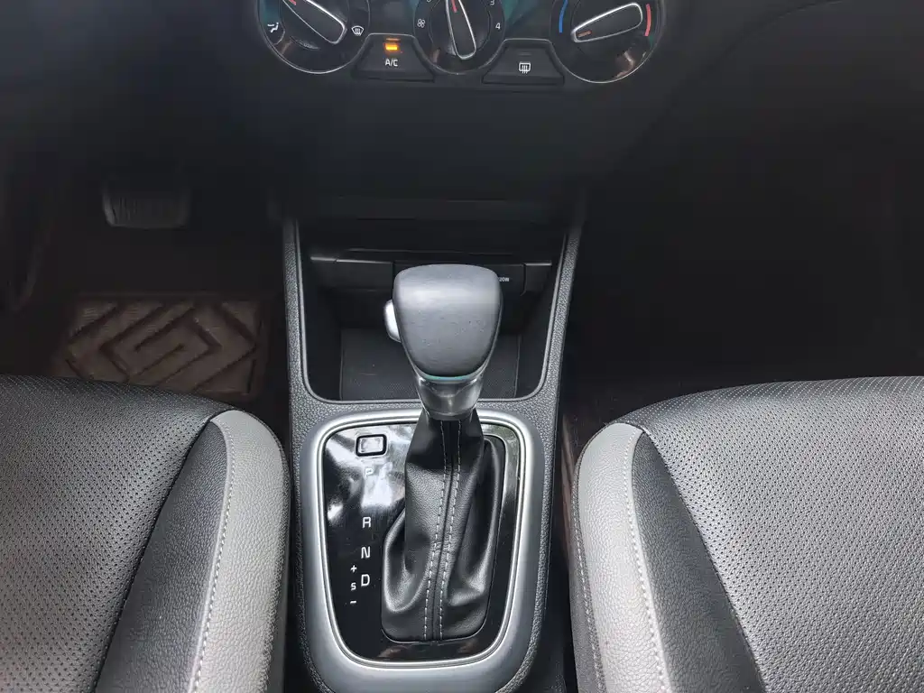 Kia KX1 — фото 13