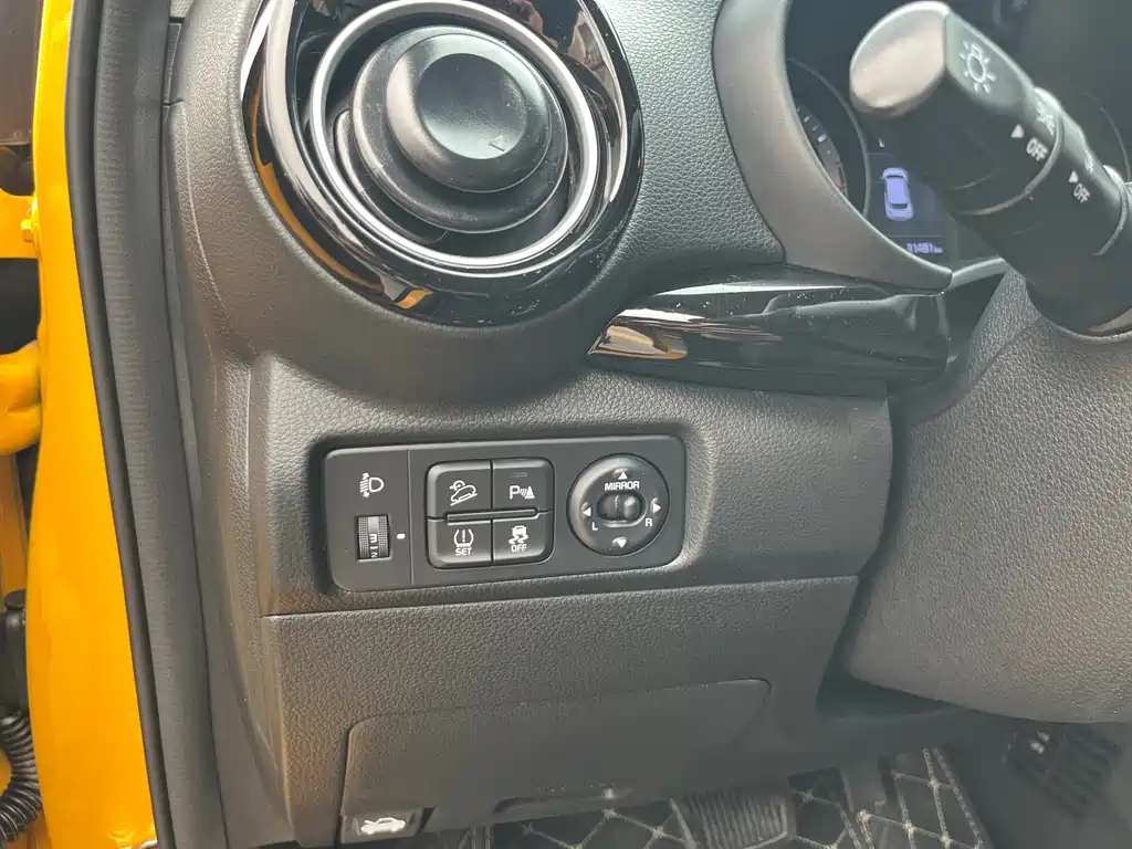 Kia KX1 — фото 17