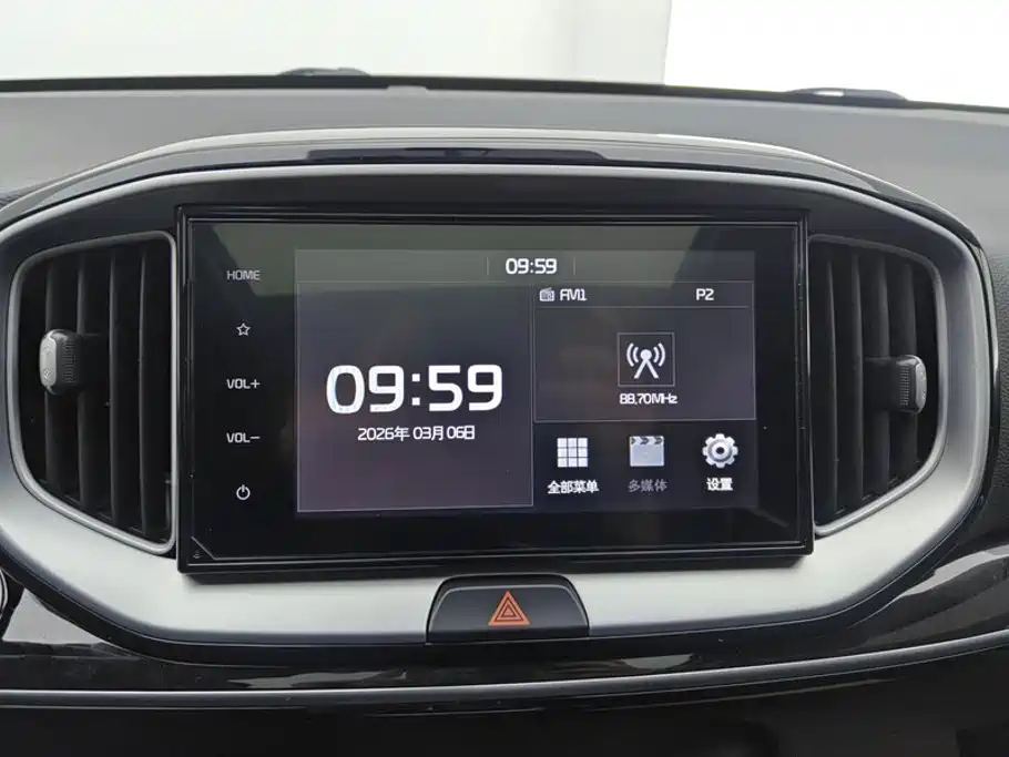 Kia KX1 — фото 13