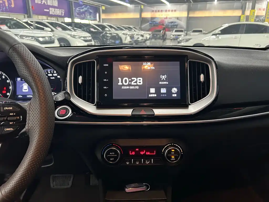Kia KX1 — фото 8