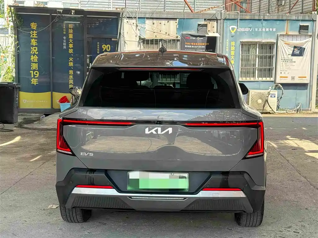Kia EV5 — фото 10