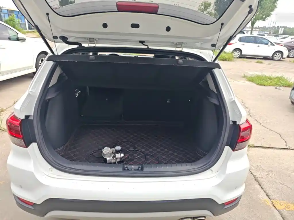 Kia KX Cross — фото 19