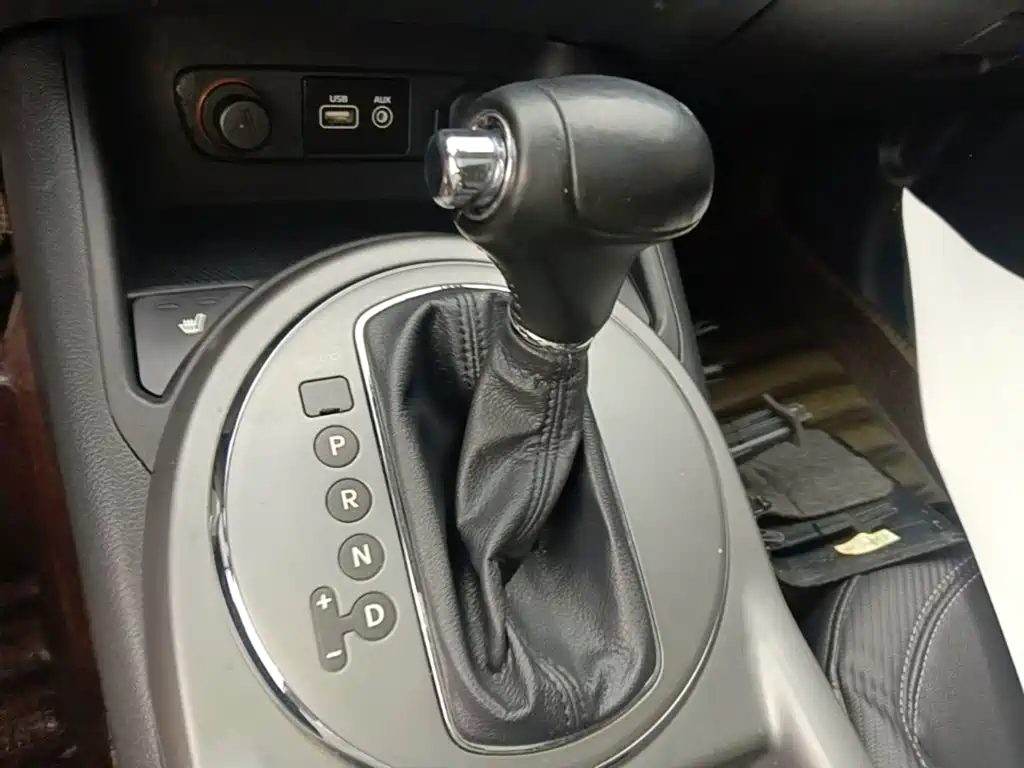 Kia Sportage — фото 14