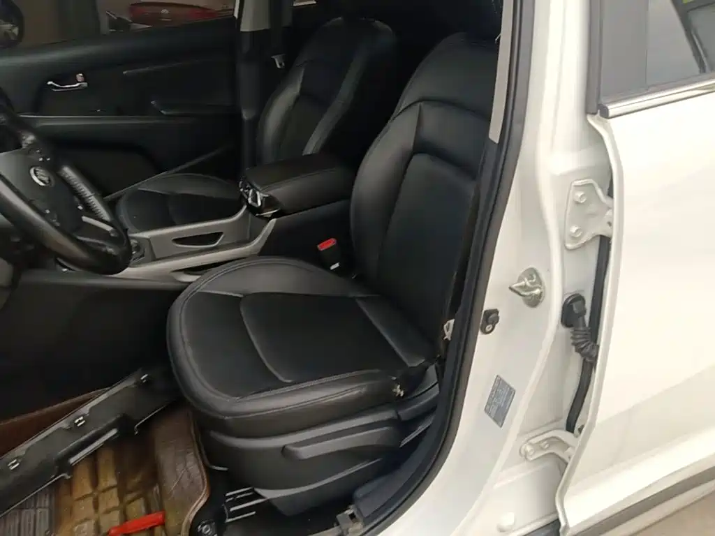 Kia Sportage — фото 15